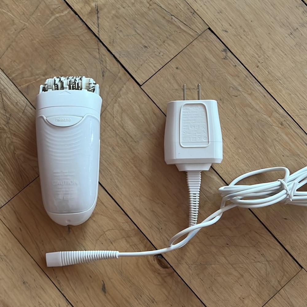 Braun Razor - Picture 9 of 16